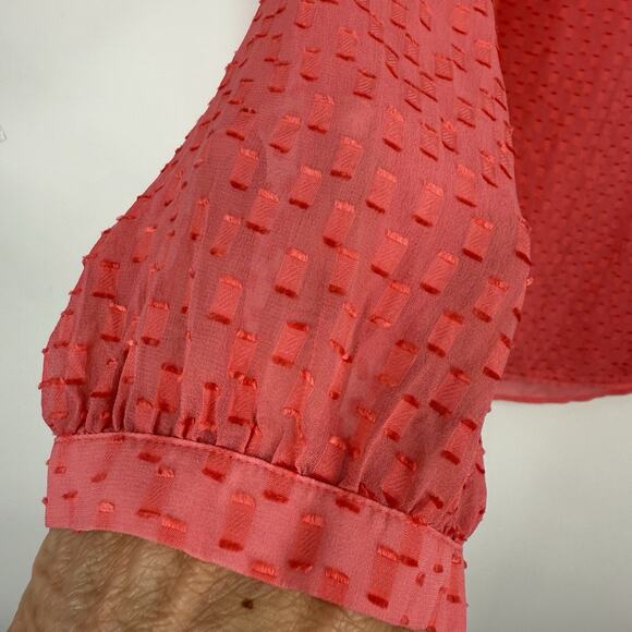 J Crew Women Plus size 16 Silk Coral Dotted Chiffon V Neck Popover Blouse E7788 - Picture 6 of 10